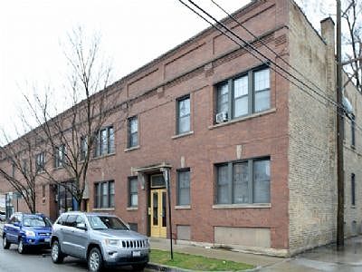 2nd image of 2989 N Lawndale Ave