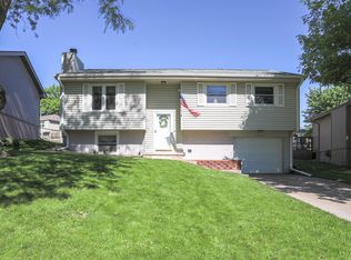 12718 Fowler Cir, Omaha, NE 68164