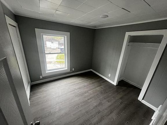 4th image of 16 Cummings St