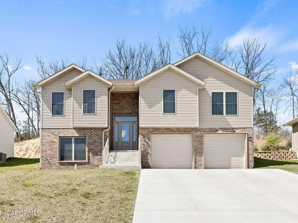 1704 Providence Dr, Jefferson City, MO 65109