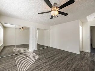 886 Scarlet Ave, Henderson, NV 89002