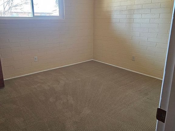 2nd image of 215 San Jose Dr