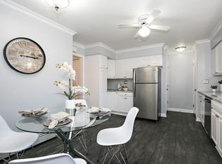 35 Demott Ln, Somerset, NJ 08873