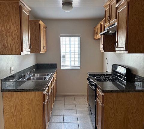 2nd image of 159 Ash Ave