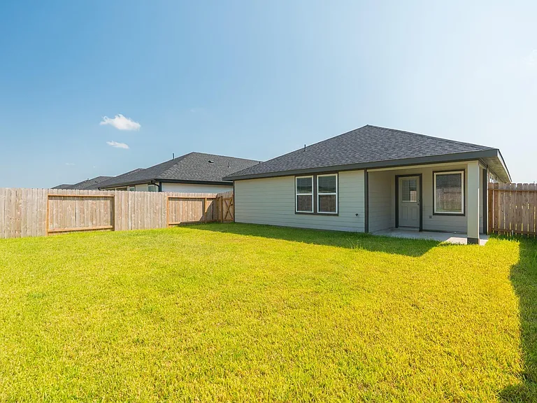 4318 Freya Pointe Dr — Photo 28