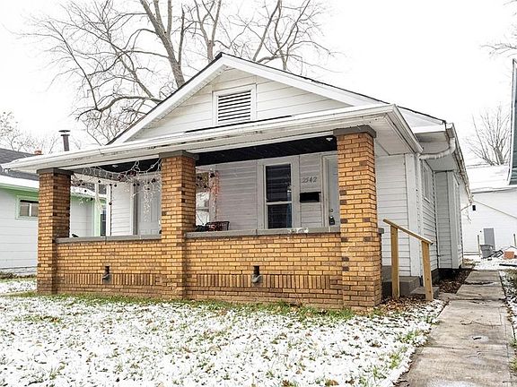 2nd image of 2542 Brookway St #2542