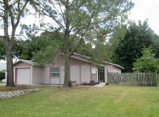 5743 Bambi Dr, Lakeland, FL 33809