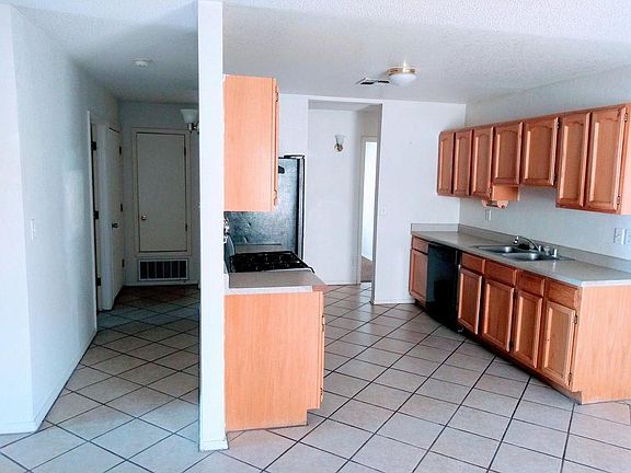 3rd image of 12504 Sombra Fuerte Dr