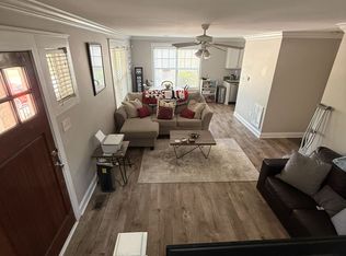 1035 Barnett Shoals Rd APT 442, Athens, GA 30605