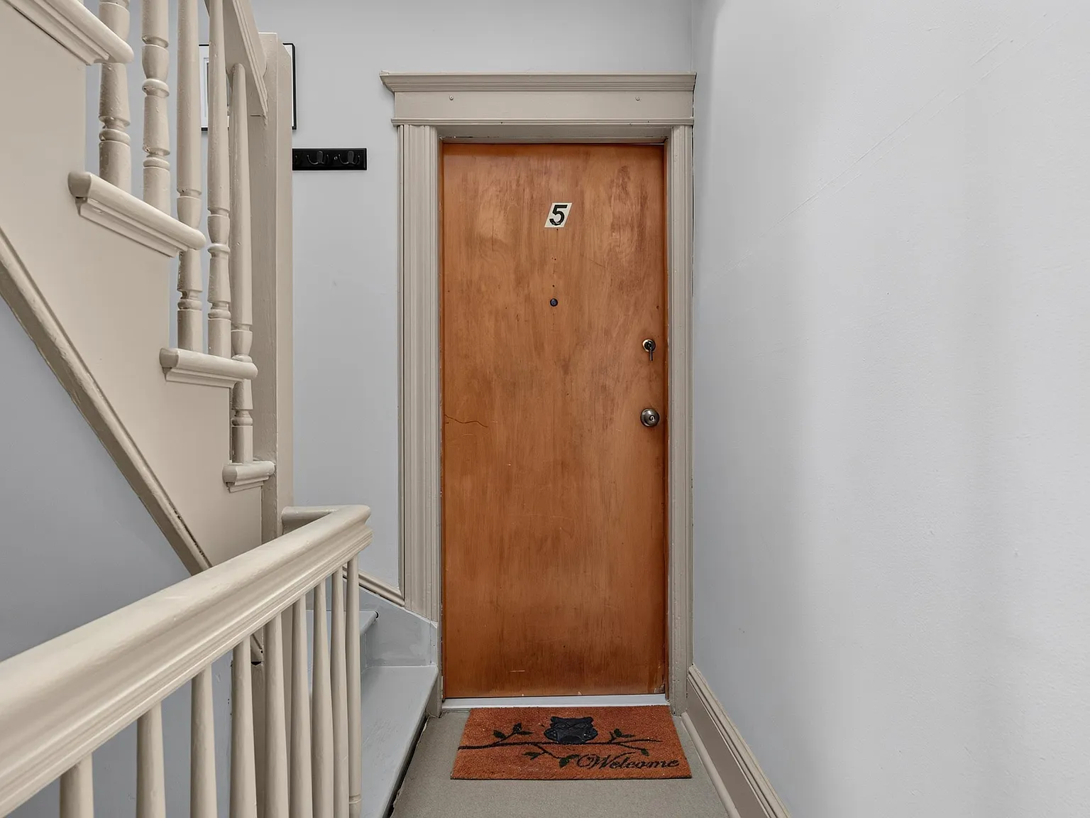2 bed, 1.0 bath, $1,850 — Photo 2