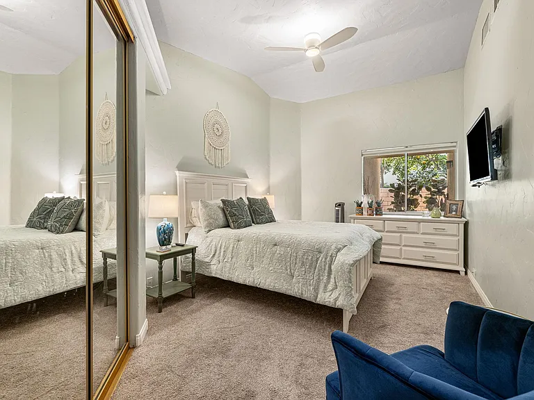 40560 Glenwood Ln — Photo 35
