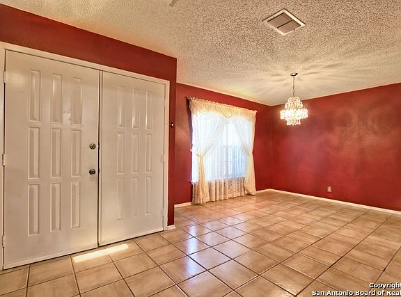 4th image of 7530 Fairington Dr