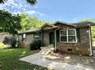 3416 Pembroke Rd, Clarksville, TN 37042