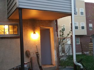 606 Winton St, Philadelphia, PA 19148
