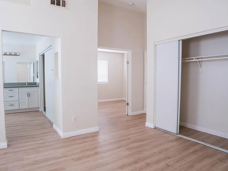 14579 Nelson Ave — Photo 5