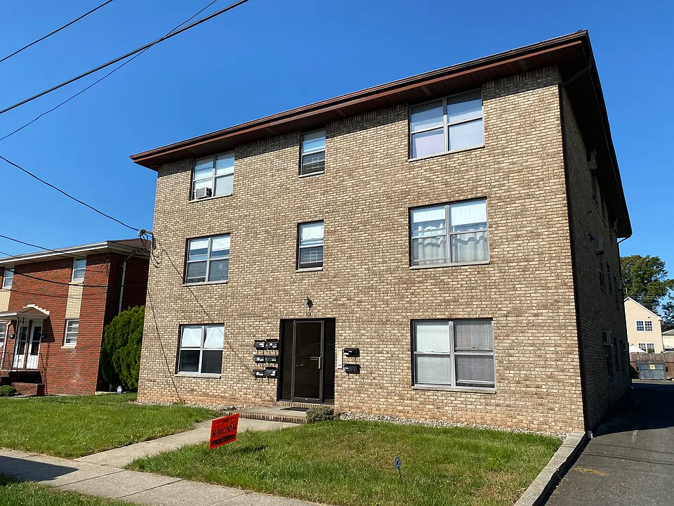 222 W Morris Ave #3