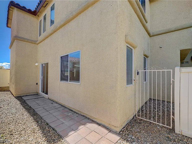 8269 New Leaf Ave — Photo 42