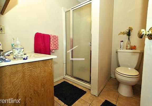 00e0e_6ghJHqk0Nf1_600x450