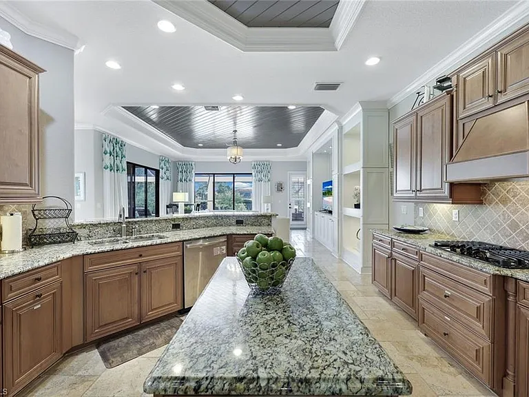9856 Corso Bello Dr — Photo 10