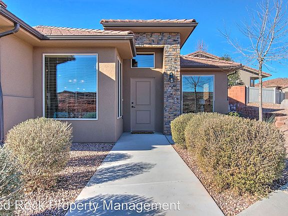 5th image of 2031 E Colorado Dr #301