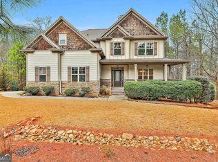 120 Meadow View Gln, Newnan, GA 30265