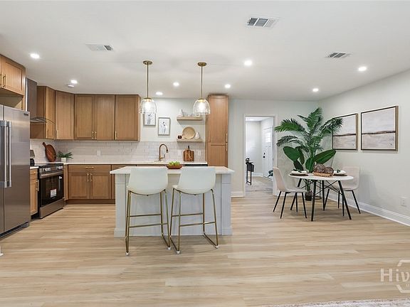 4th image of 1217 E 34TH Street