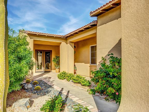 2nd image of 82542 Belfort Ct