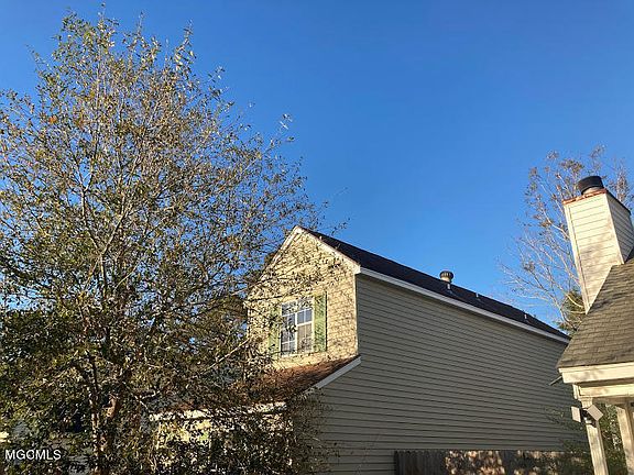 2nd image of 13462 Windsong Dr
