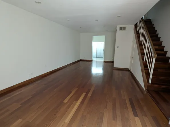 2405 34th St Unit 33, Santa Monica, CA 90405