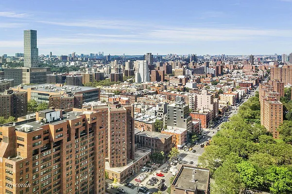 Sold by Corcoran | media 3