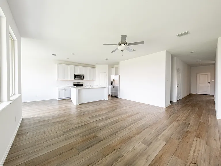 138 Jenkinson Dr — Photo 20