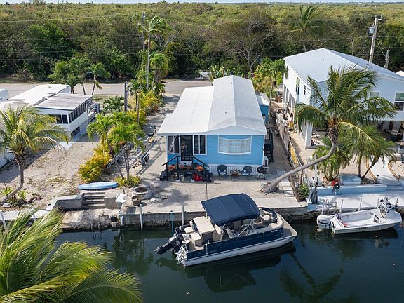 2nd image of 27967 Coral Shores Rd