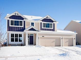 2985 Frontier Dr, Woodbury, MN 55129