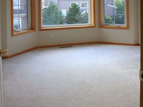 spare bedroom