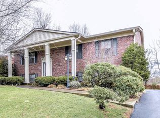9810 Boxford Way, Louisville, KY 40242
