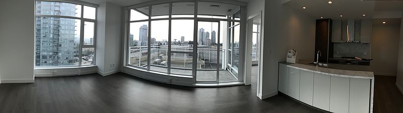 Burnaby Apartment for rent - 2 Bedrooms — photo 2
