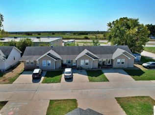 1463 & 1465 Airpark Rd, Sedalia, MO 65301