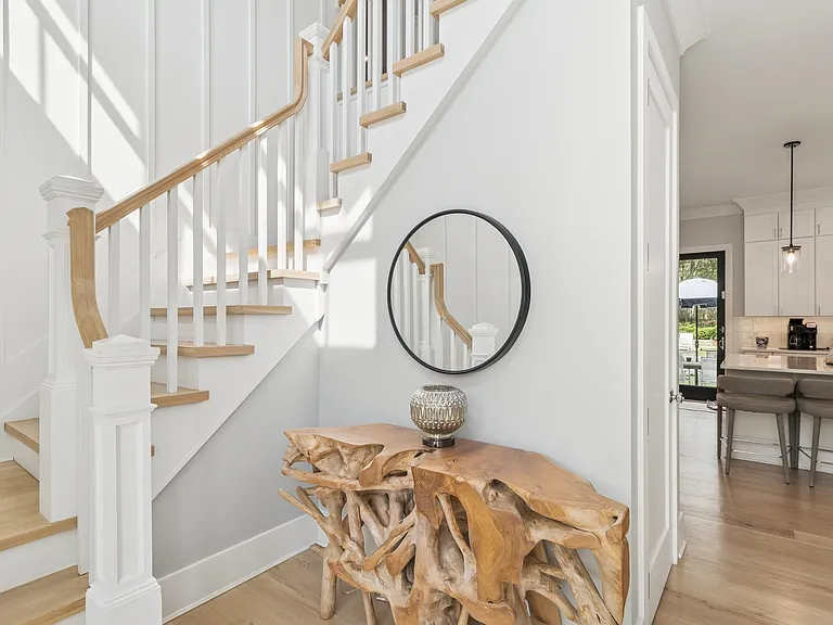 28 Whooping Hollow Rd — Photo 9
