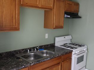 54 Perkins St #1, Salem, MA 01970
