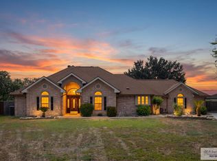 8326 Lago Dr, Harlingen, TX 78552