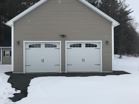 26x26 Garage(heated)