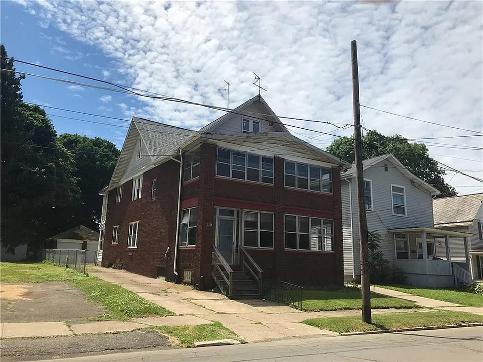 Building Photo 3