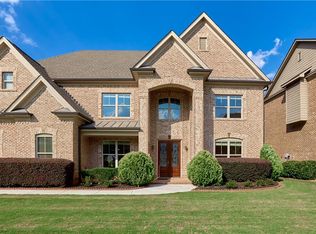 1000 Pearl Mist Dr SW, Lilburn, GA 30047