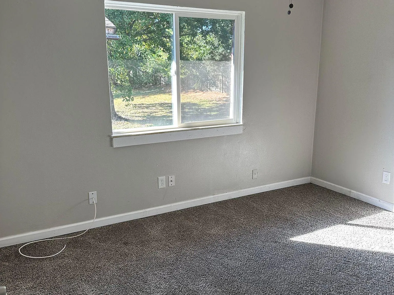 2 bed, 800 sqft, $1,000 — Photo 4