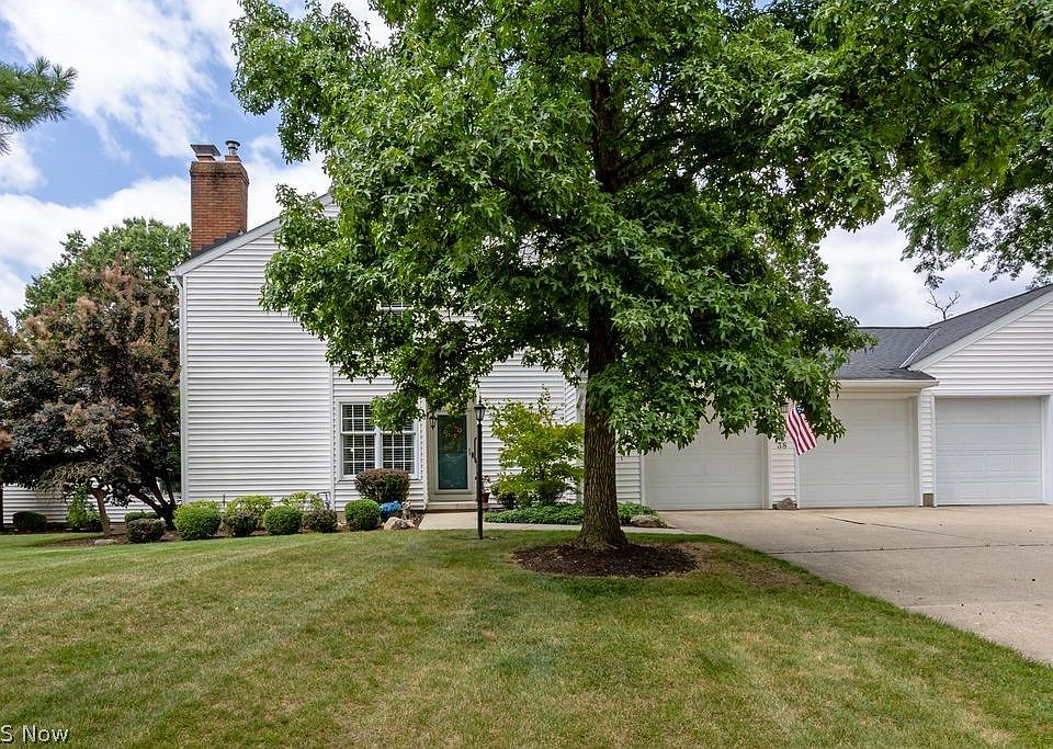 1st image of 38 Oakwood Dr
