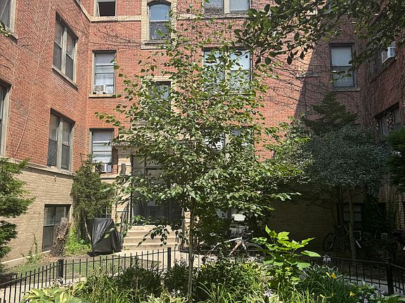 4th image of 7013 N Paulina St APT 3B