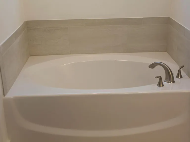 5829 Lake Shelf Dr — Photo 22