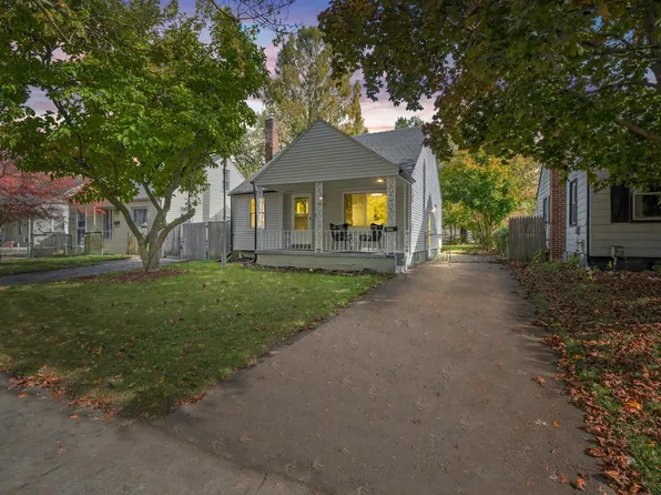 3953 Niagara St, Wayne, MI 48184