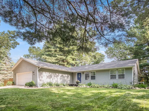 11215 W Harlow Rd, Greenville, MI 48838