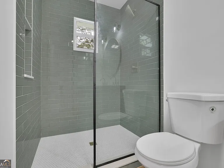 808 S Park Dr SE — Photo 19